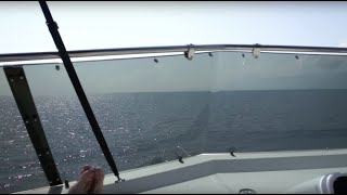 Hatteras 70 in storm