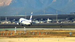 PSatB [2 in 1] El Al boeing 737-800 all in white livery landing at Barcelona-El Prat