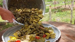 How to make dolme with chicken and grape leaves.Making Delicious Dolme #food #nature #asmr #love