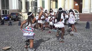 un tour du monde en 80 pays en voiture, afrique, afrique du sud, danse de rue