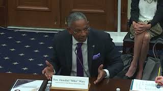 Phillips in Small Business Committee: Stop placing blame, start resourcing oversight