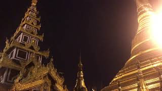 Shwedagon Zedi Daw (Shwedagon Pagoda), Yangon, Myanmar