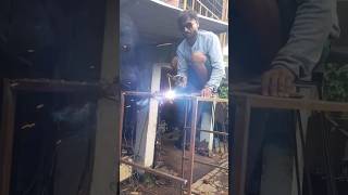 Make a table 🥽📸#iron #table #welding #shorts #ytshorts #shortsfeed