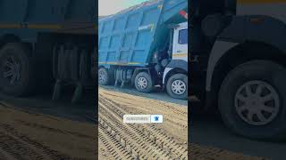 Respect to this truck driver #roadsafety #sanscarisumit #trafficrules #ytshorts