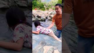 Pertama kali bermain di Sungai #shorts