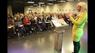 Linda Woudstra is van mening dat haar borstkanker door stress ontstaan is