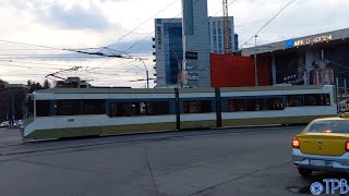 Tramvaiul Bucur LF-CA #407 (1) părăsind stația "Bd. Timișoara"