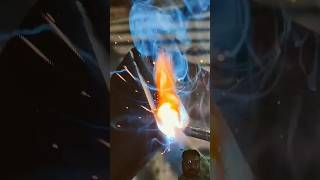 #beginnerswelder #welder #weldingworld #automobile #weldingtipsandtricks #satisfying #welding