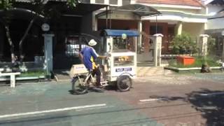 Bread Seller