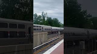 Amtrak Silver Star 91 to Miami with P42 #187 and P32-8BWH passes Van Dorn Street #amtrak #railway