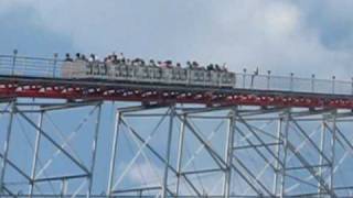 Magnum XL-200 (Going Up The Lift Hill)