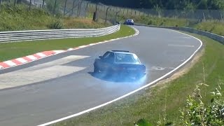 Highlights Nordschleife Touristenfahrten Almost Crash, ACTION,  Drift, Jumping Cars 2.8.15