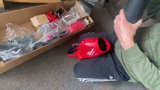 Unboxing of Milwaukee Grass Trimmer and Blower