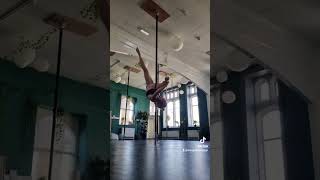 Pole flow - Pole Jade and variations- spinning pole flow