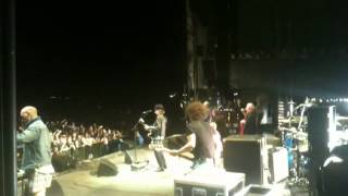 Beck + Tenacious D - "E PRO" Live @ Sasquatch