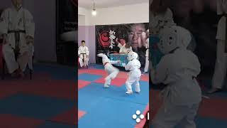 Каратэ пацаны-маваши джодан. Karate kids-knokdown. #karatekid