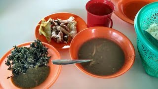 Makan Siang Tasak Telu (Makanan Khas Karo)