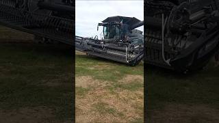 Fendt Ideal #fendt #harvester #harvest #totalblack #ideal #music #bigmachine #agriculture #shorts