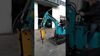 Mini digger 1 ton Shanyi SY10-5 with breaking hammer, Good on operating flexibility & synchronicity.