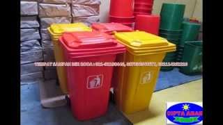 menjual berbagai macam tempat sampah fiber