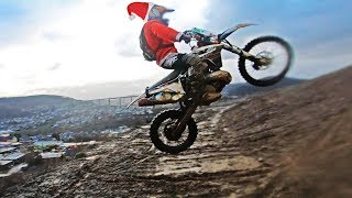 Santa comes WET AND DIRTY | Christmas Enduro 2018