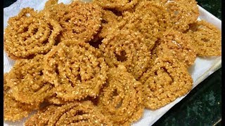 इंस्टेंट चकली या मुरुक्कू /instant chakli  murukku