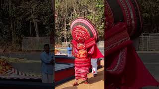 കുട്ടിച്ചാത്തൻ്റെ സഹോദരി | Karuval Baghavati#theyyam #theyyamkali #theyyamkerala #shortsfeed#shorts