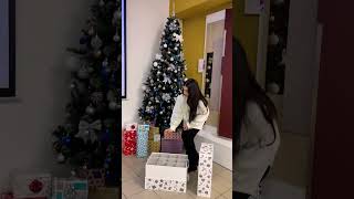 Щороку після новорічних свят виникає питання, куди скласти прикраси 🎄 #shorts