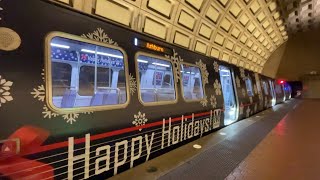 WMATA 7K Holiday Train on the Silver Line to Ashburn arrives into Rosslyn Metro Station!