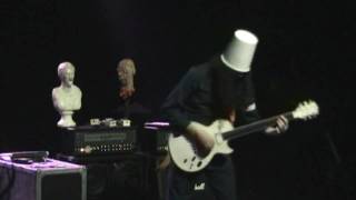 Buckethead - Show Me How to Live