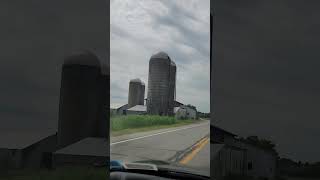 #30 16June2024 (#30.4)Катаемся по деревне в  UpState NY.  Нашёл я таки Амишей Amish в бричках.