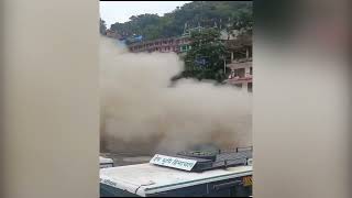 Massive Landslide In Himachal's Kullu, Several Houses Collapse