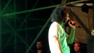 Caparezza - Vieni a ballare in puglia LIVE 2011 Cagliari (15/17)