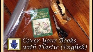 How to Cover Your Book with Plastic (English)