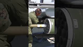 Here's the process of loading weapons into an AH-1Z Viper helicopter #shorts #shortvideo #helicopter