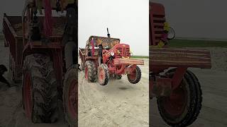 Mahindra 265 stuck in sand #tractor #mahindratractor #shorts