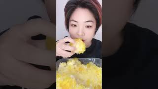 Ice ASMR frozen freezer eating #icebites #asmreating #iceasmr