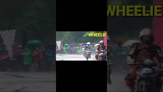 Selebrasi Kemenangan F1ZR RoadRace wheelie njamping