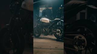 Brogue builder series presents 📽️. #XSR700 #FasterSons #Yamaha