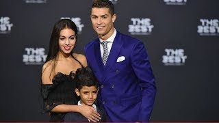 20 HOT Famous Footballers Girlfriends/Wives! (Ronaldo, Ramos, Messi & More)