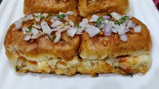 Chicken Tikka Masala Pav Recipe || Cheesy Masala Chicken Pav || By @homechefrahila7827 🧑‍🍳