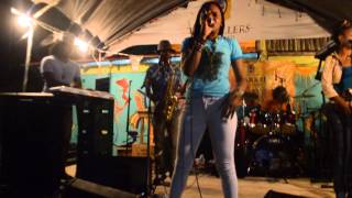 MOEISH PERFORM RUN N BUN DEM IN BELIZE