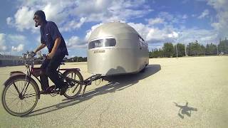 IT IS POSSIBLE - Recreating the famous 1947 Airstream "tow a trailer with a bike"