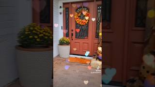 Simple Fall Outdoor Decor #shortsfeed #pumpkin #falldecorating #youtubeshorts