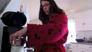 How to "make delicious Red Roaster coffee" with one arm!!