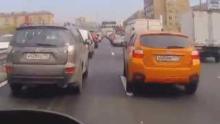 Авария на дороге с мотоциклистом в Москве 09 09 2014