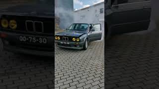 HOW TO PARK A BMW E30😁