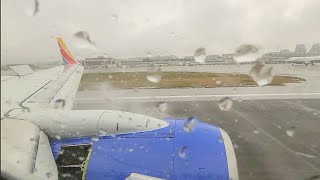 ✈️ Rainy landing at Regan National Airport DCA