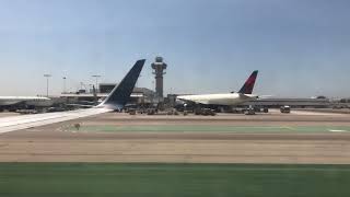 Delta 737-800 Full Taxi/Takeoff-Los Angeles International Airport