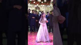 wedding dance #bride #wedding #girl #girlsdance #couple #couple #karachi #pakistan #fun #mehndi